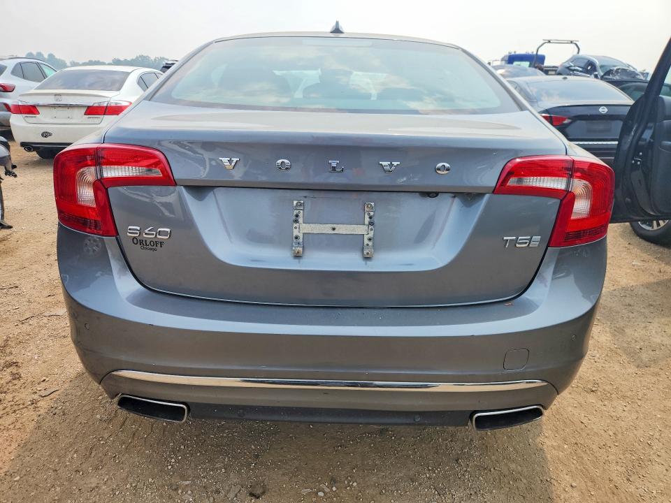 Photo 6 from auction – 2016 VOLVO S60 with VIN LYV402FM8GB101629