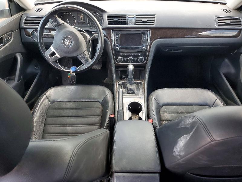 Foto 8 de la subasta – 2015 VOLKSWAGEN PASSAT con VIN 1VWCV7A35FC039705