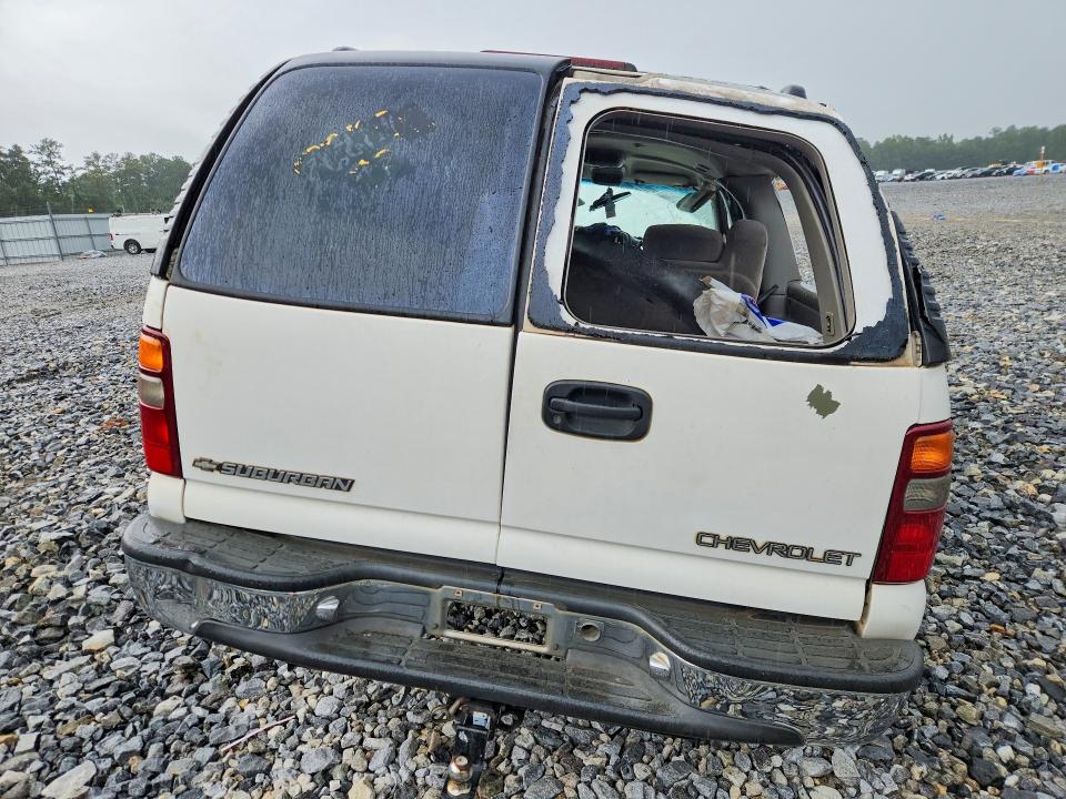Photo 6 from auction – 2001 CHEVROLET SUBURBAN with VIN 3GNEC16T11G134072