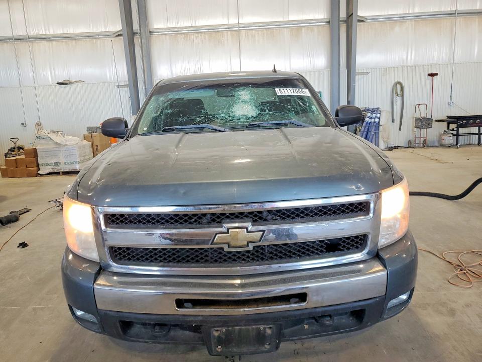 Photo 5 from auction – 2011 CHEVROLET SILVERADO with VIN 3GCPKSE35BG264353
