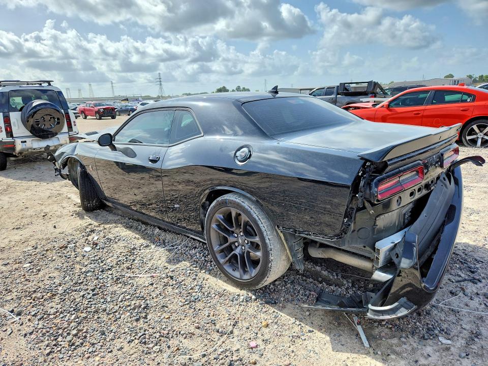 Photo 2 from auction – 2021 DODGE CHALLENGER with VIN 2C3CDZFJ5MH631418