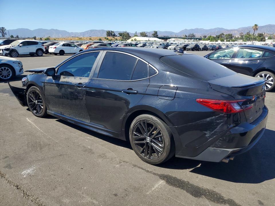 Photo 2 from auction – 2025 TOYOTA CAMRY with VIN 4T1DAACK1SU067585