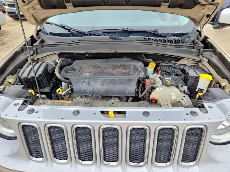 Photo 12 from auction – 2015 JEEP RENEGADE with VIN ZACCJBDT4FPC45851