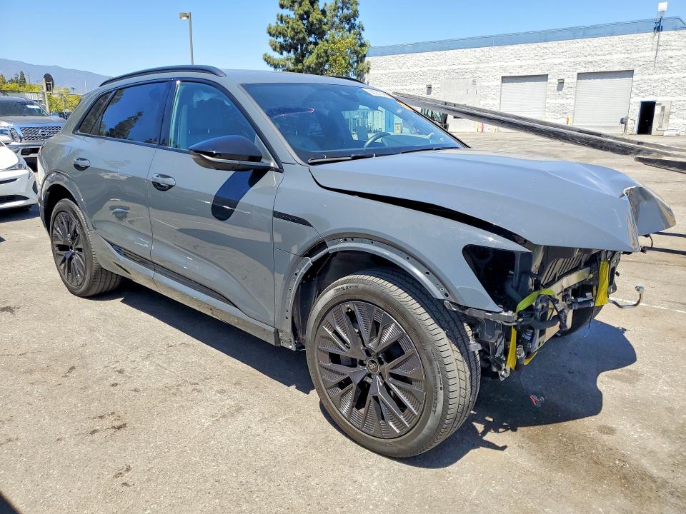 Photo 4 from auction – 2024 AUDI Q8 E-TRON with VIN WA16AAGE7RB026301
