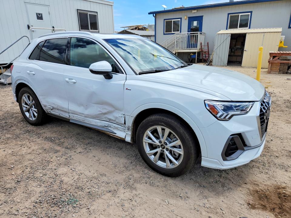 Photo 4 from auction – 2024 AUDI Q3 with VIN WA1EECF31R1146614
