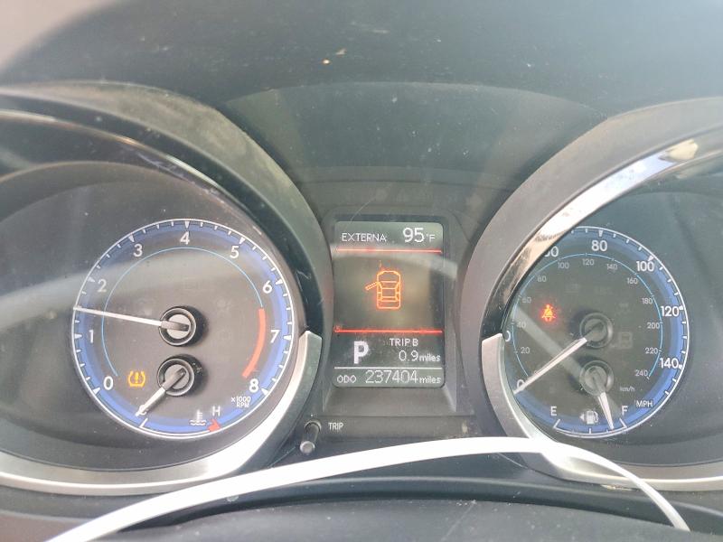 Photo 9 from auction – 2015 TOYOTA COROLLA with VIN 2T1BURHE3FC267567
