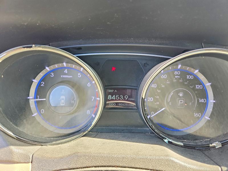 Zdjęcie 9 z aukcji – 2013 HYUNDAI SONATA z VIN 5NPEC4AC7DH624173