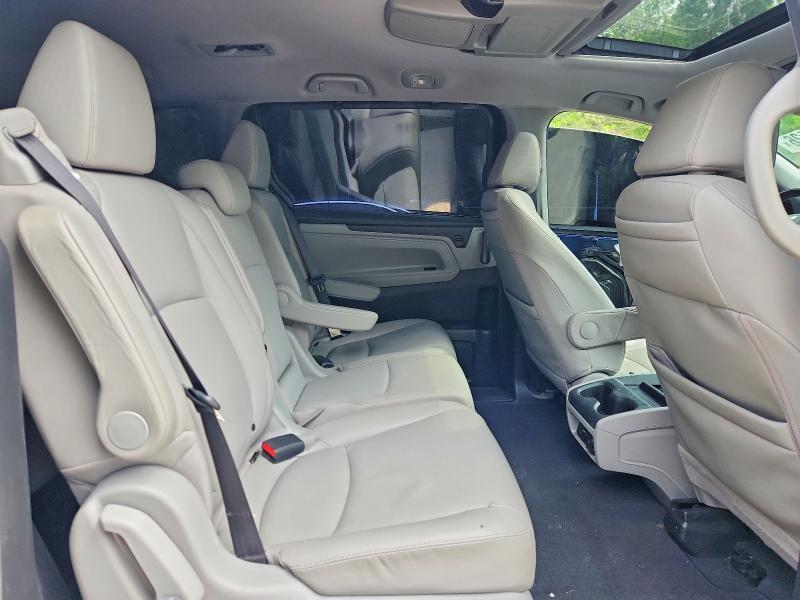 Photo 11 from auction – 2018 HONDA ODYSSEY with VIN 5FNRL6H71JB033837