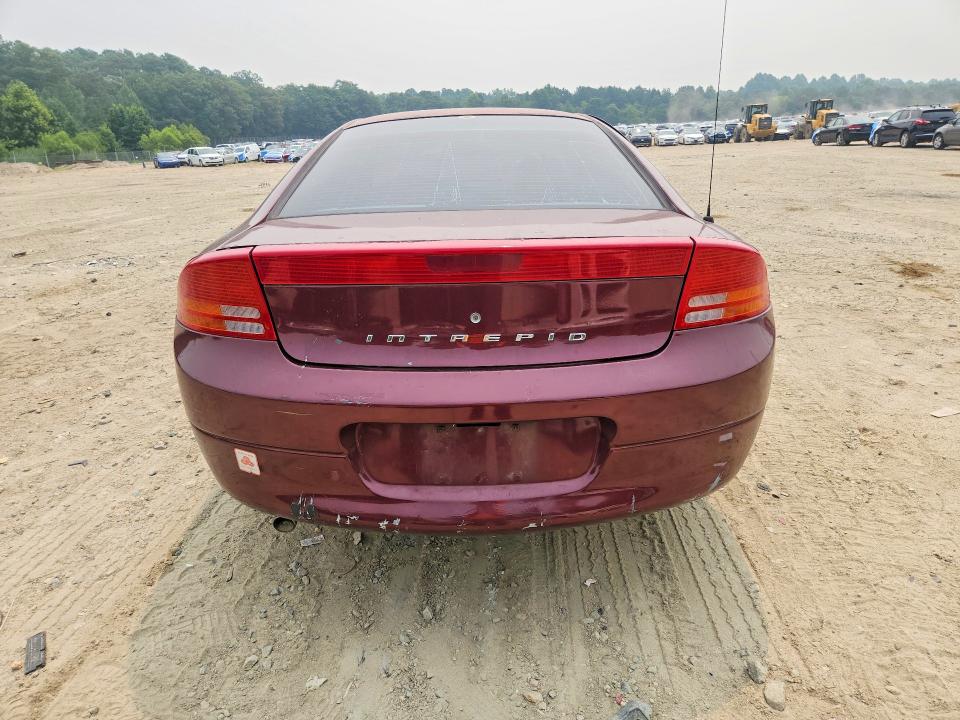 Снимка 6 от търг – 2001 DODGE INTREPID с VIN 2B3HD56J71H689957