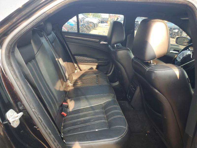 Photo 10 from auction – 2015 CHRYSLER 300 with VIN 2C3CCABG6FH760379