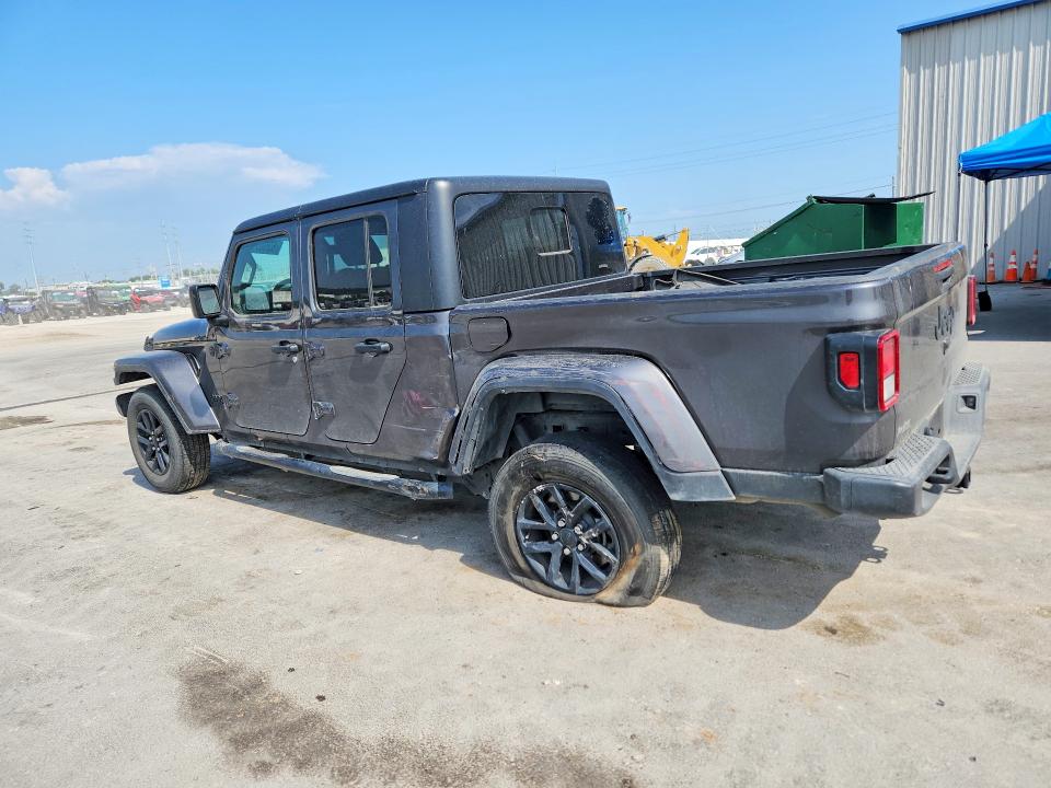 Photo 2 from auction – 2022 JEEP GLADIATOR with VIN 1C6HJTAG4NL135525