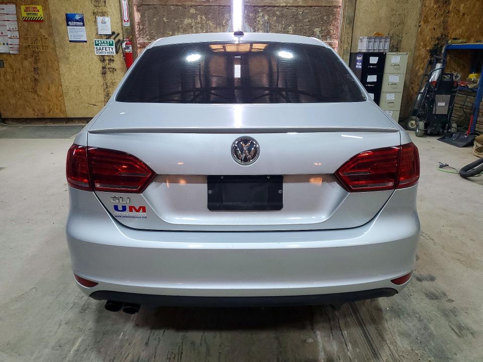Photo 6 from auction – 2014 VOLKSWAGEN JETTA with VIN 3VW5T7AJ6EM360890