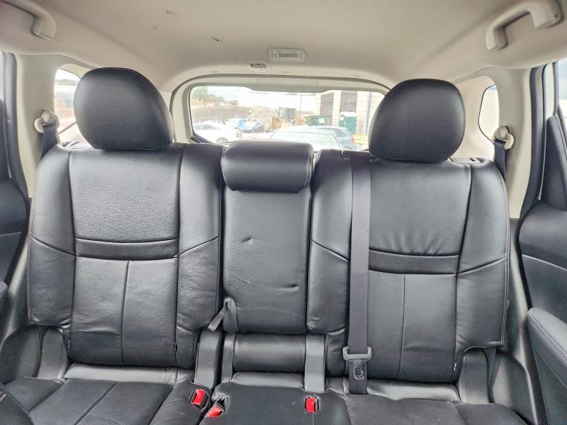 Photo 10 from auction – 2018 NISSAN ROGUE with VIN KNMAT2MT1JP571873