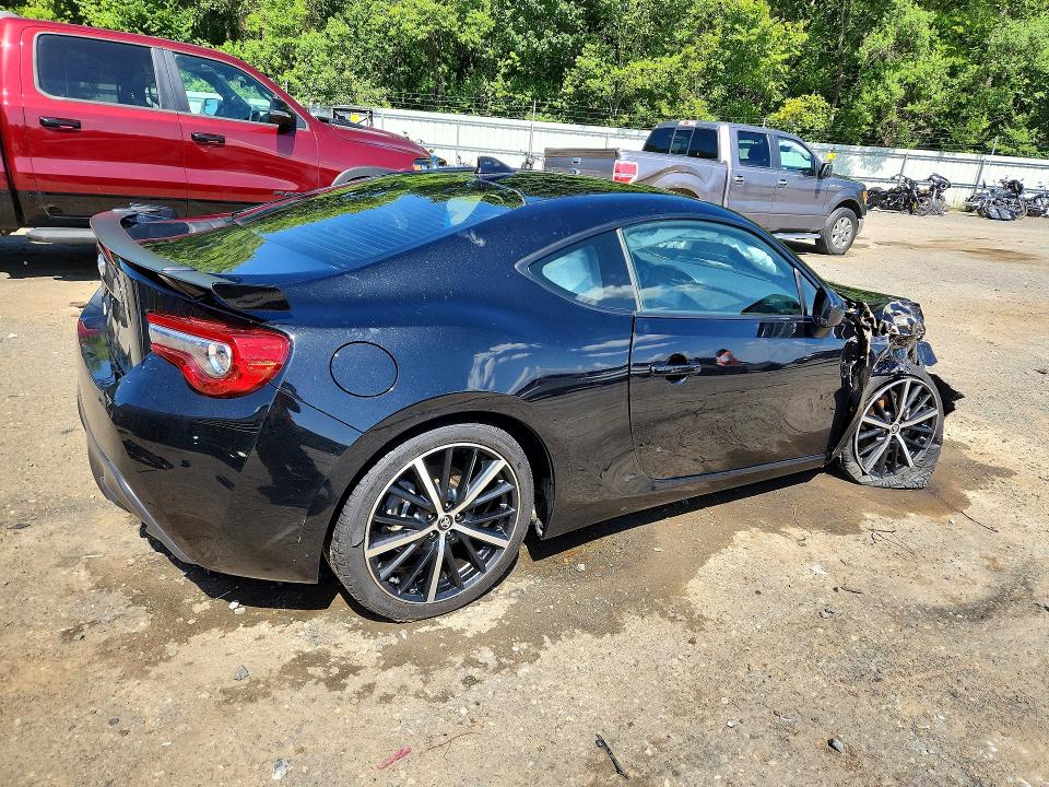 Photo 3 from auction – 2020 TOYOTA 86 with VIN JF1ZNAE15L9752363
