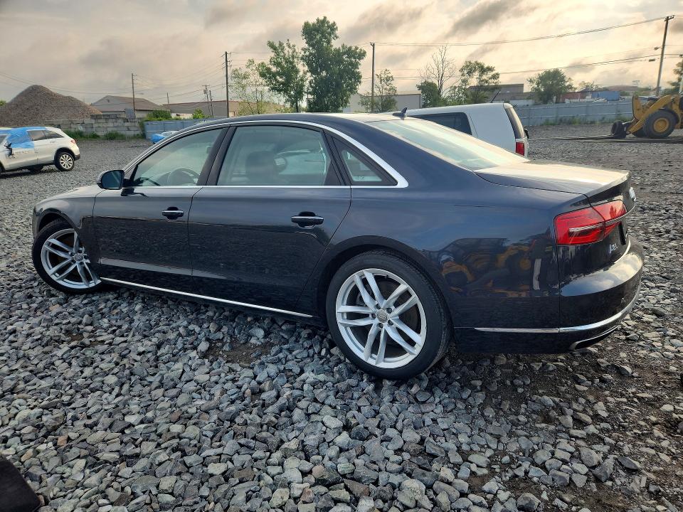 Photo 2 from auction – 2015 AUDI A8 with VIN WAU32AFD4FN030165