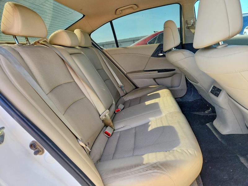 Photo 10 from auction – 2015 HONDA ACCORD with VIN 1HGCR2F82FA175480
