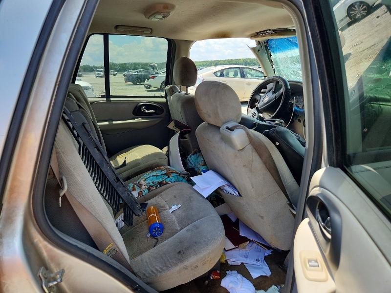 Photo 10 from auction – 2006 CHEVROLET TRAILBLAZER with VIN 1GNDT13S962147580
