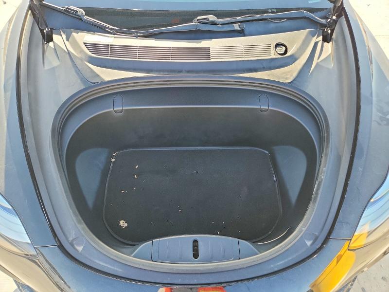 Photo 11 from auction – 2018 TESLA MODEL 3 with VIN 5YJ3E1EB6JF074041