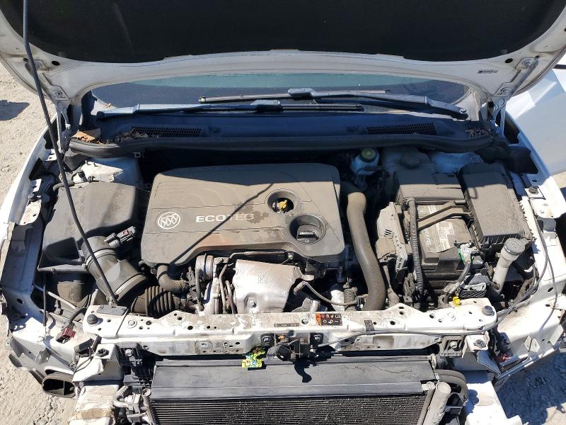 Photo 11 from auction – 2018 BUICK CASCADA with VIN W04WH3N57JG037087