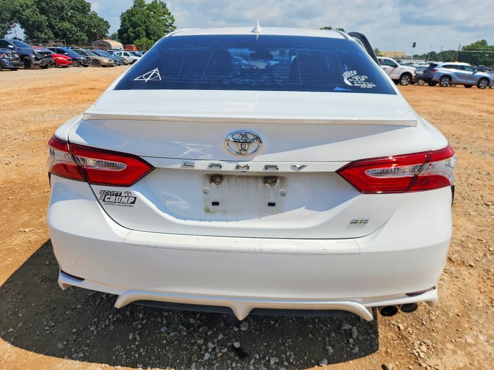 Photo 6 from auction – 2020 TOYOTA CAMRY with VIN 4T1G11AK2LU937748
