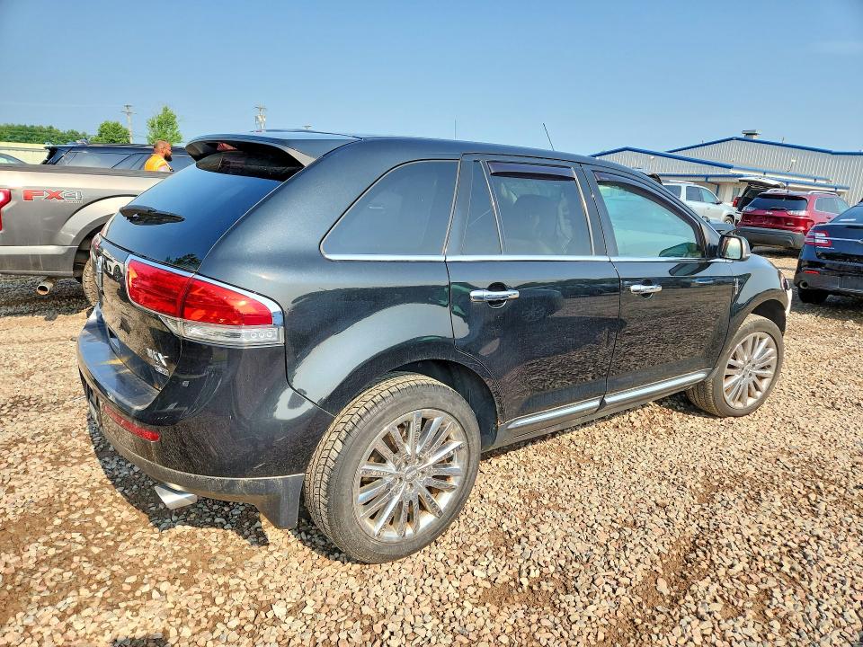 Photo 3 from auction – 2013 LINCOLN MKX with VIN 2LMDJ8JK5DBL48345