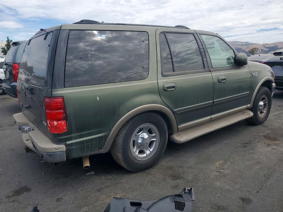 Photo 3 from auction – 2001 FORD EXPEDITION with VIN 1FMFU18L61LA87823