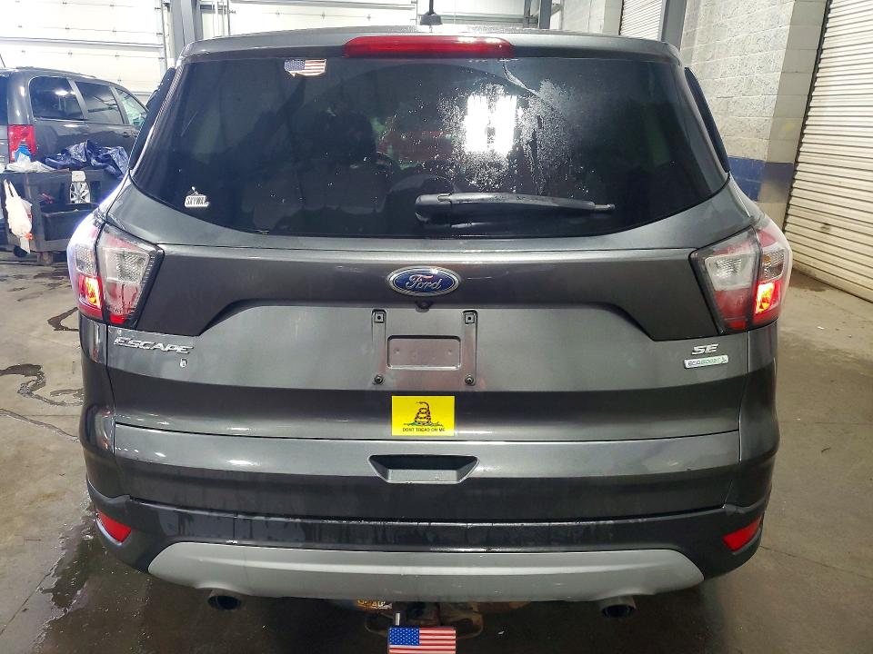 Photo 6 from auction – 2017 FORD ESCAPE with VIN 1FMCU0GD9HUA94275