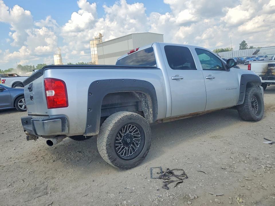 Photo 3 from auction – 2012 CHEVROLET SILVERADO with VIN 3GCPKTE71CG242554