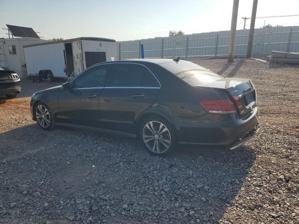 Photo 2 from auction – 2016 MERCEDES-BENZ E with VIN WDDHF5KB1GB214853