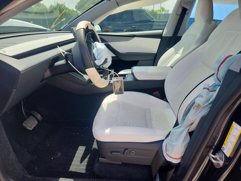 صورة رقم 7 من المزاد - 2026 TESLA MODEL Y مع VIN 7SAYGDED8TA450891