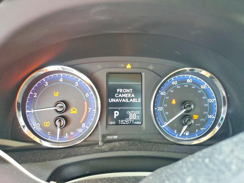 Photo 9 from auction – 2018 TOYOTA COROLLA with VIN 2T1BURHE2JC120830