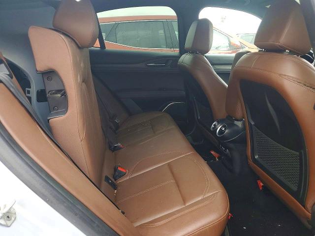 Photo 10 from auction – 2022 ALFA ROMEO STELVIO with VIN ZASPAKBN0N7D46121