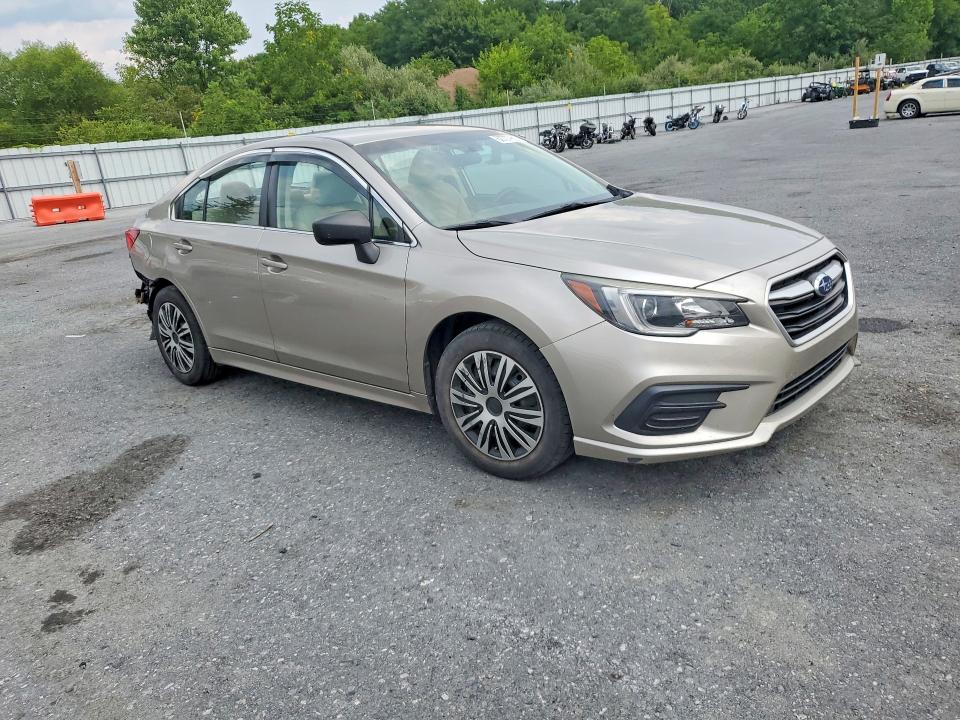 Photo 4 from auction – 2019 SUBARU LEGACY with VIN 4S3BNAB69K3031119