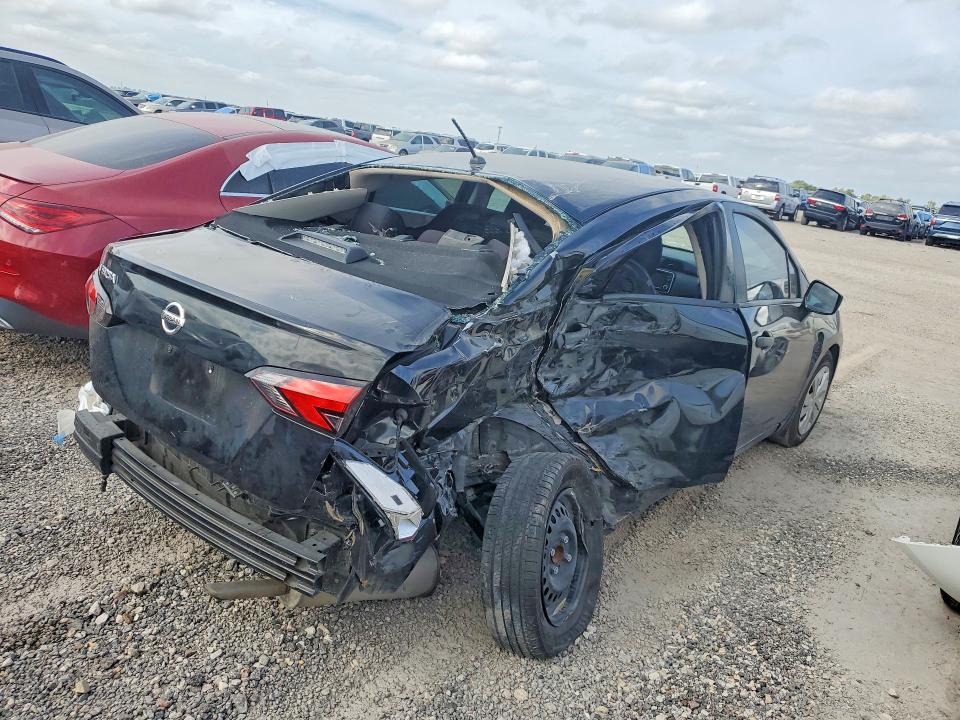 Photo 3 from auction – 2022 NISSAN VERSA with VIN 3N1CN8DVXNL862738