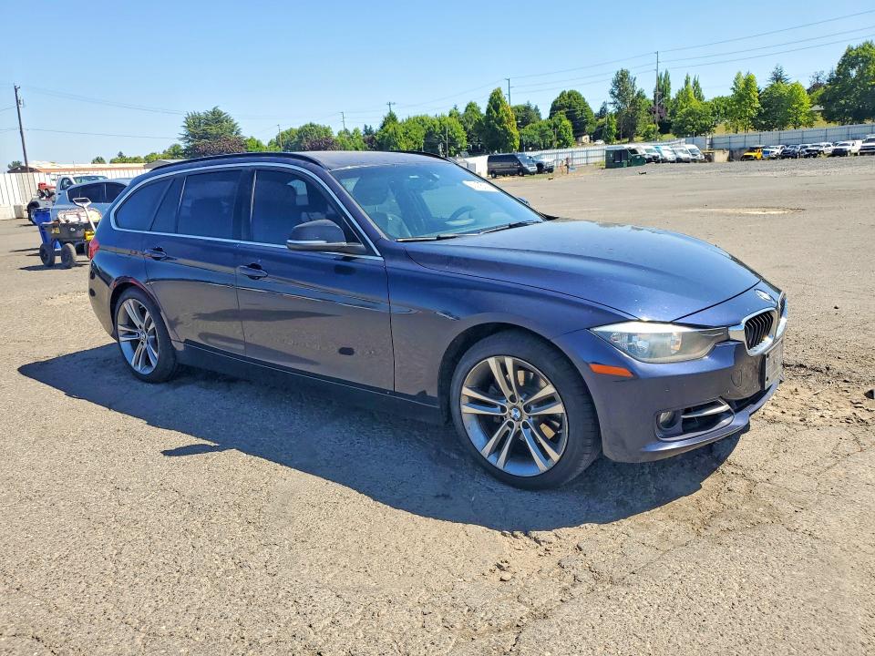 Photo 4 from auction – 2015 BMW 328 with VIN WBA3G7C59FK297899