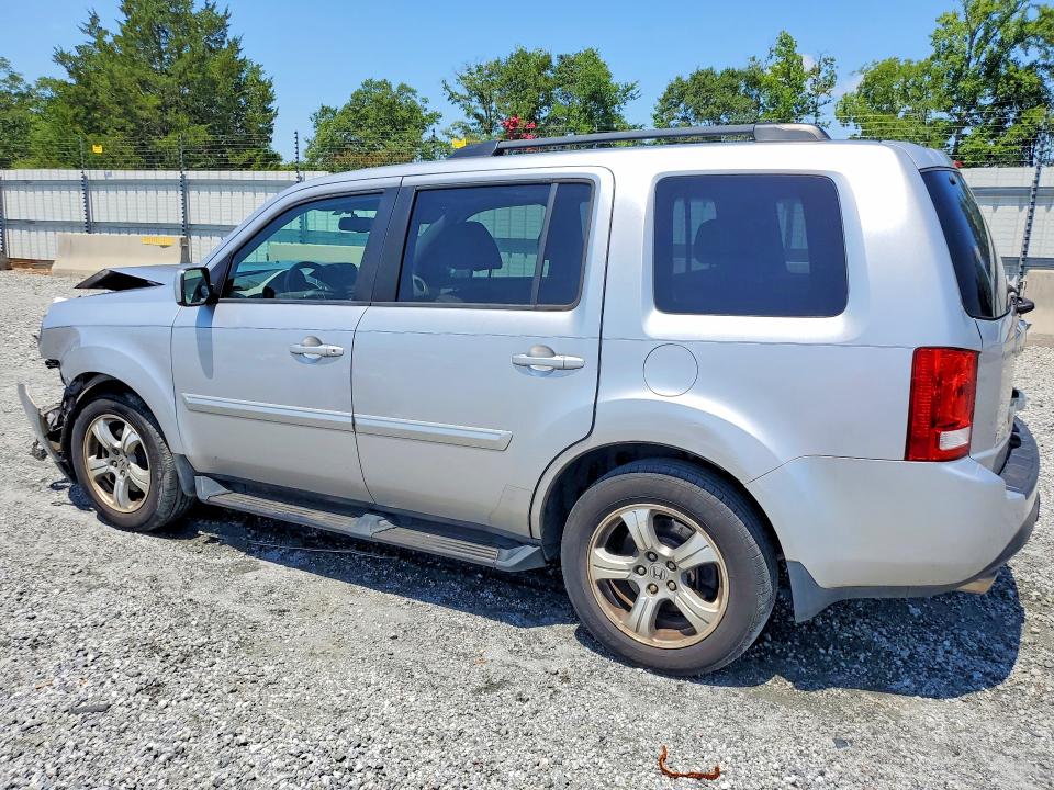 Photo 2 from auction – 2013 HONDA PILOT with VIN 5FNYF3H56DB032669