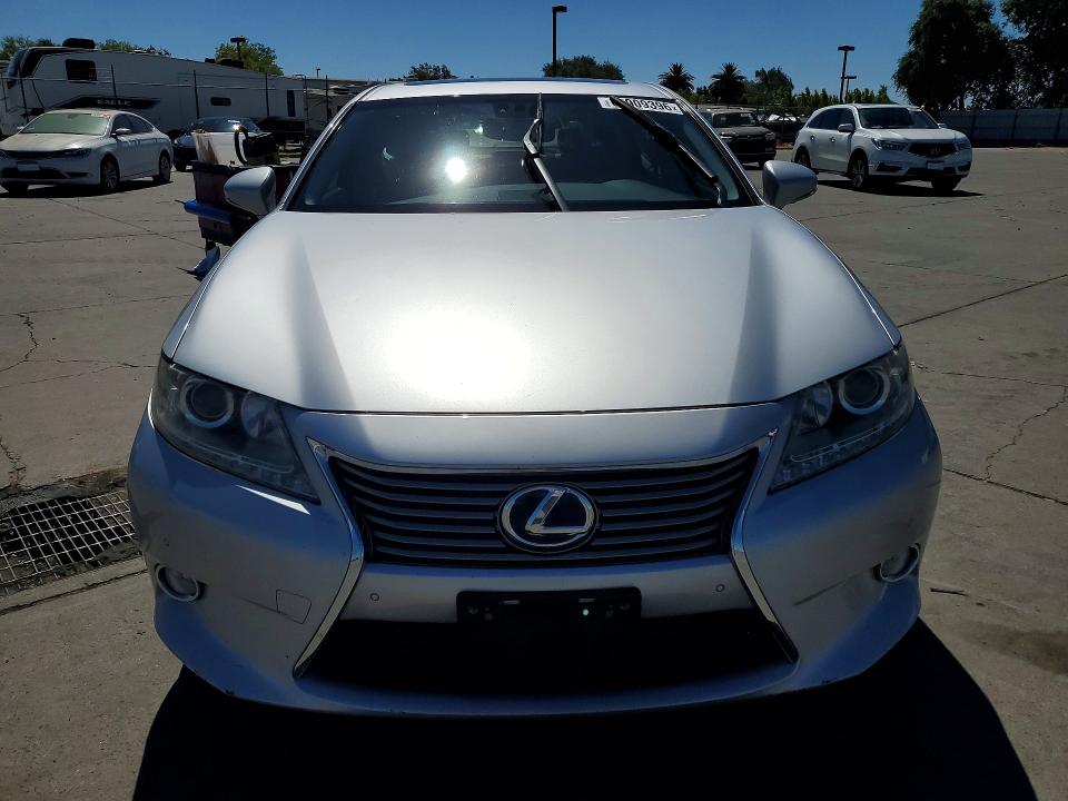 Photo 5 from auction – 2013 LEXUS ES with VIN JTHBW1GG8D2006864