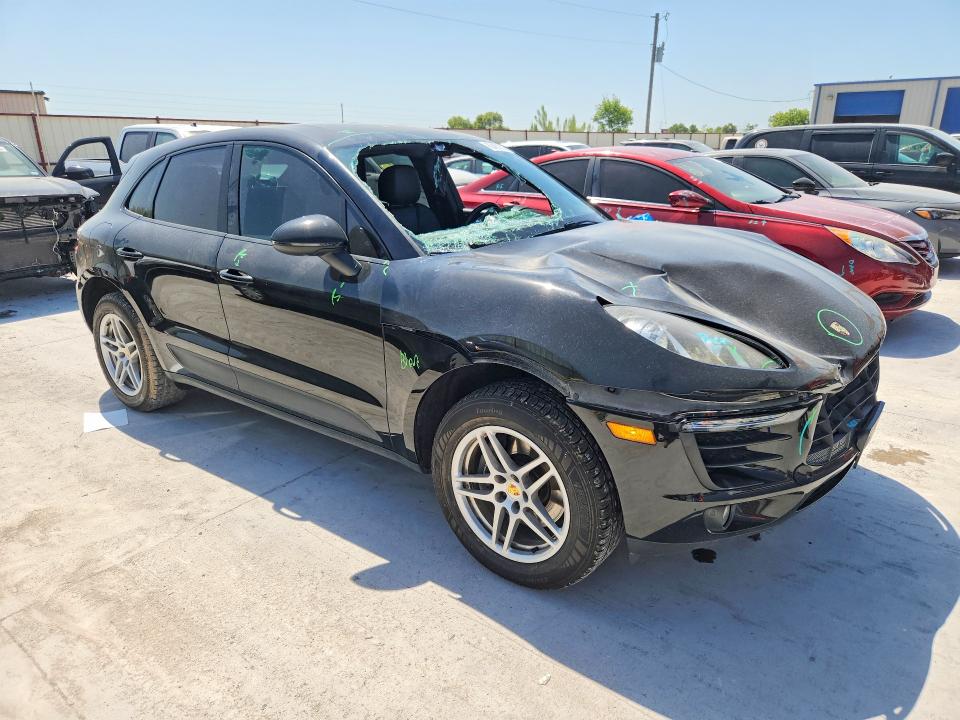 Photo 4 from auction – 2018 PORSCHE MACAN with VIN WP1AA2A57JLB07035