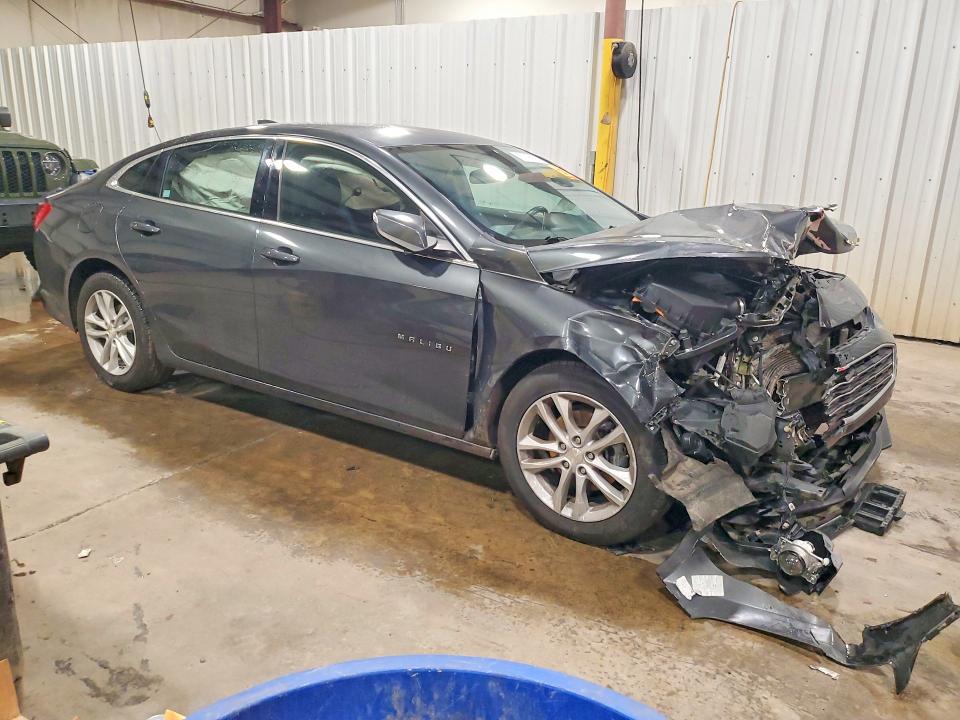 Photo 4 from auction – 2017 CHEVROLET MALIBU with VIN 1G1ZE5ST8HF225135