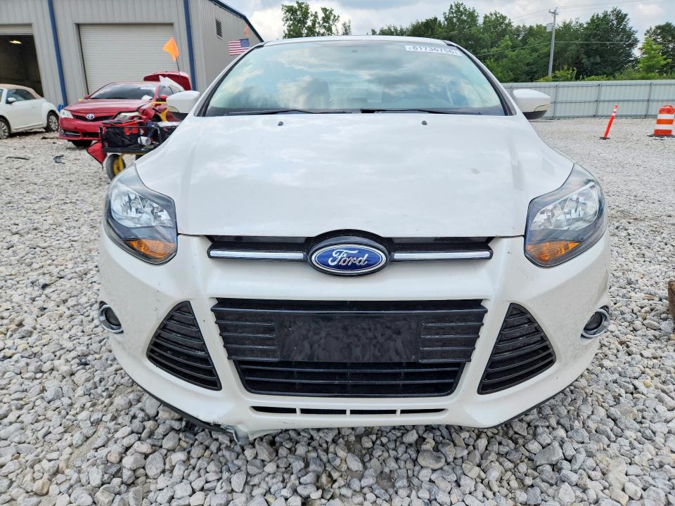 Photo 5 from auction – 2014 FORD FOCUS with VIN 1FADP3N27EL439510