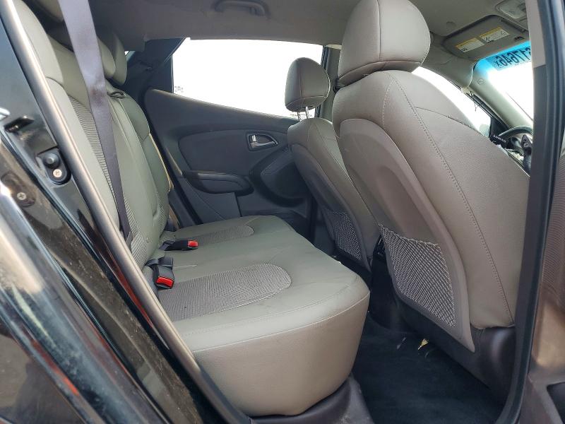 Photo 11 from auction – 2015 HYUNDAI TUCSON with VIN KM8JUCAG2FU116139
