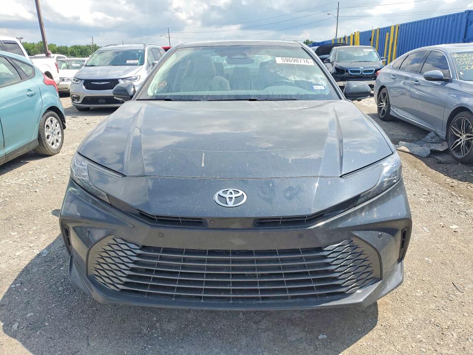 Photo 5 from auction – 2026 TOYOTA CAMRY with VIN 4T1DBADK8TU555090