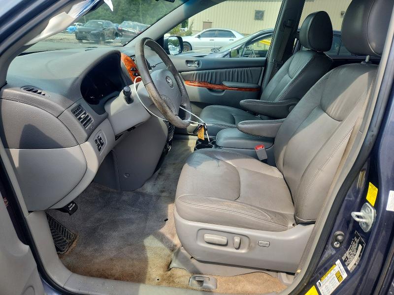 Photo 7 from auction – 2010 TOYOTA SIENNA with VIN 5TDYK4CCXAS327532