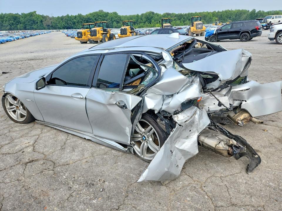 Photo 2 from auction – 2013 BMW 535 with VIN WBAFR7C5XDC822080
