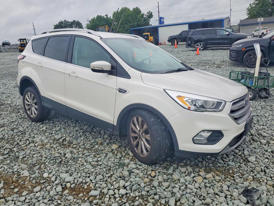 Photo 4 from auction – 2017 FORD ESCAPE with VIN 1FMCU9JD6HUD71641