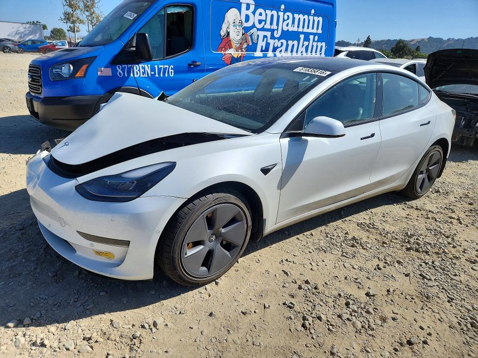 TESLA MODEL 3 2021 with VIN 5YJ3E1EA3MF074798 - Photo from auction