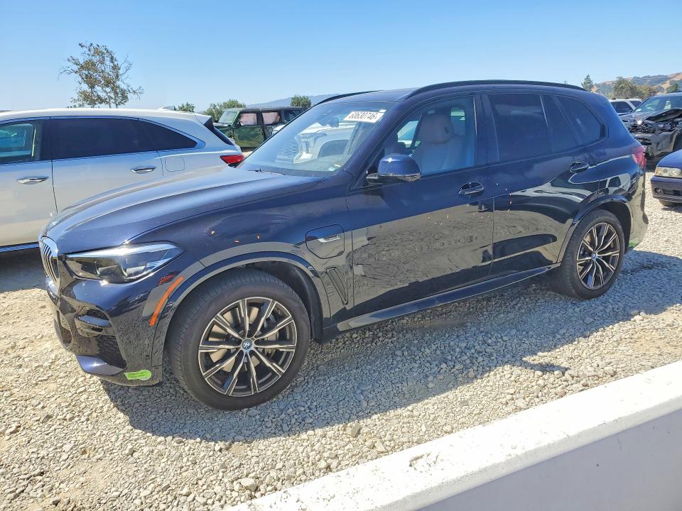 BMW X5 2023 with VIN 5UXTA6C01P9P60130 - Photo from auction