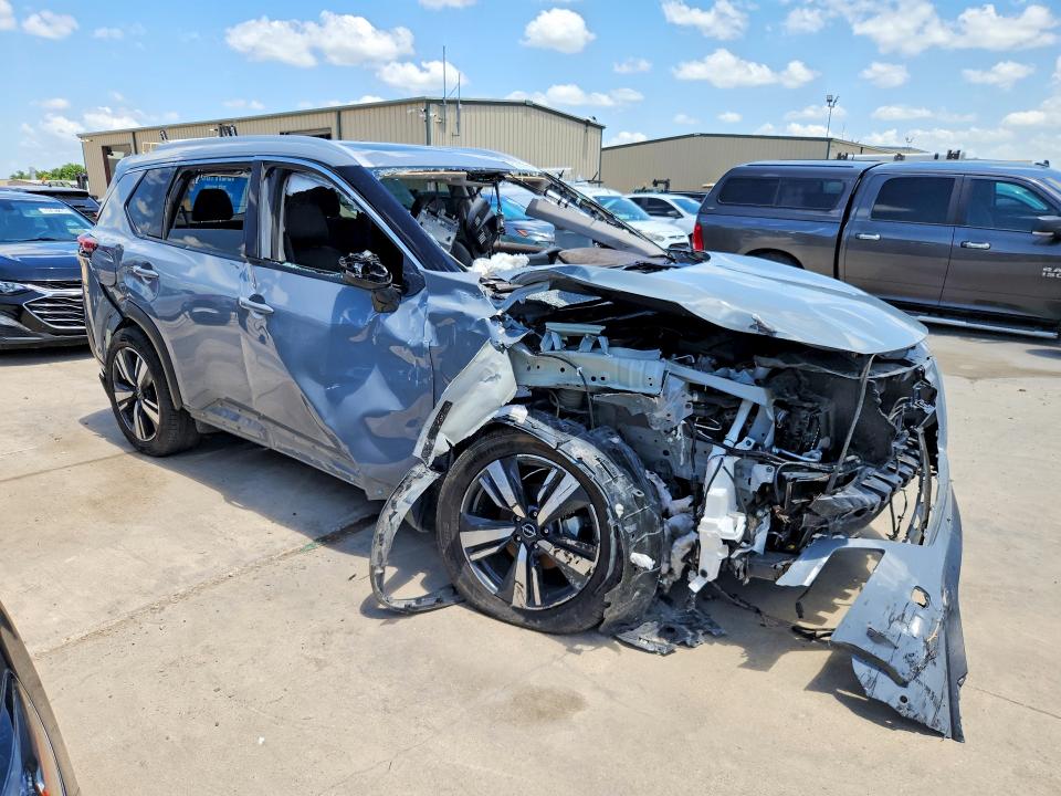 Photo 4 from auction – 2022 NISSAN ROGUE with VIN 5N1BT3CB4NC707599