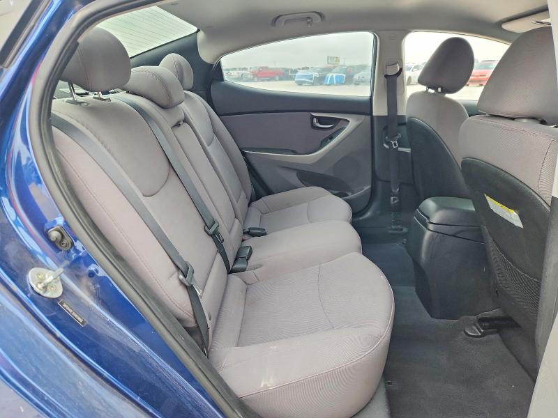 Photo 10 from auction – 2016 HYUNDAI ELANTRA with VIN 5NPDH4AE3GH659666