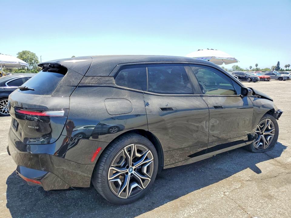Photo 3 from auction – 2025 BMW IX with VIN WB523CF09SCS36233